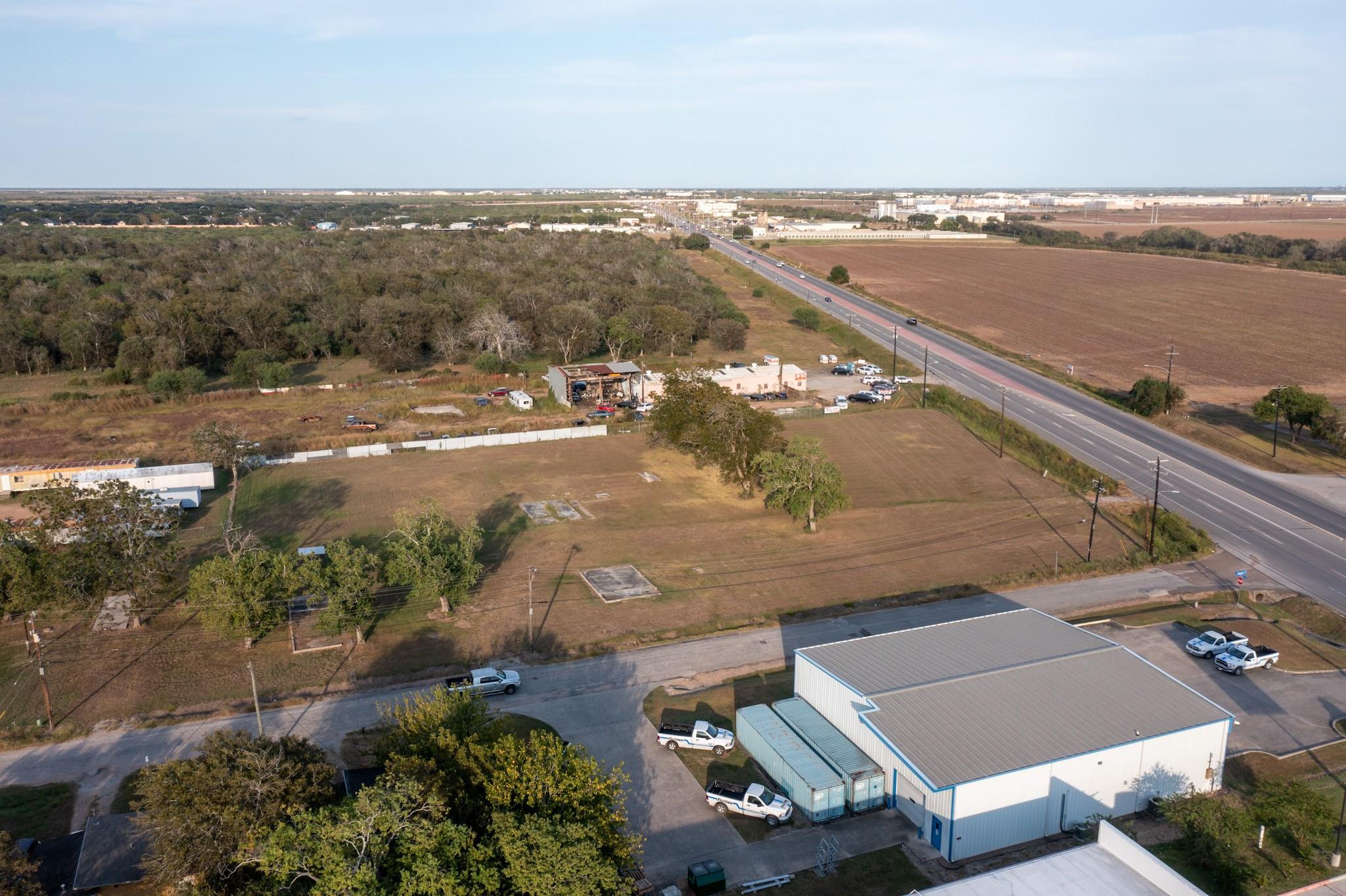 4406 Houston Highway