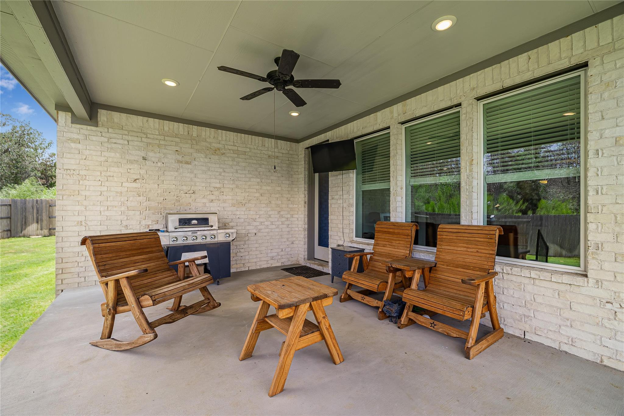 105 Salado Creek TRL