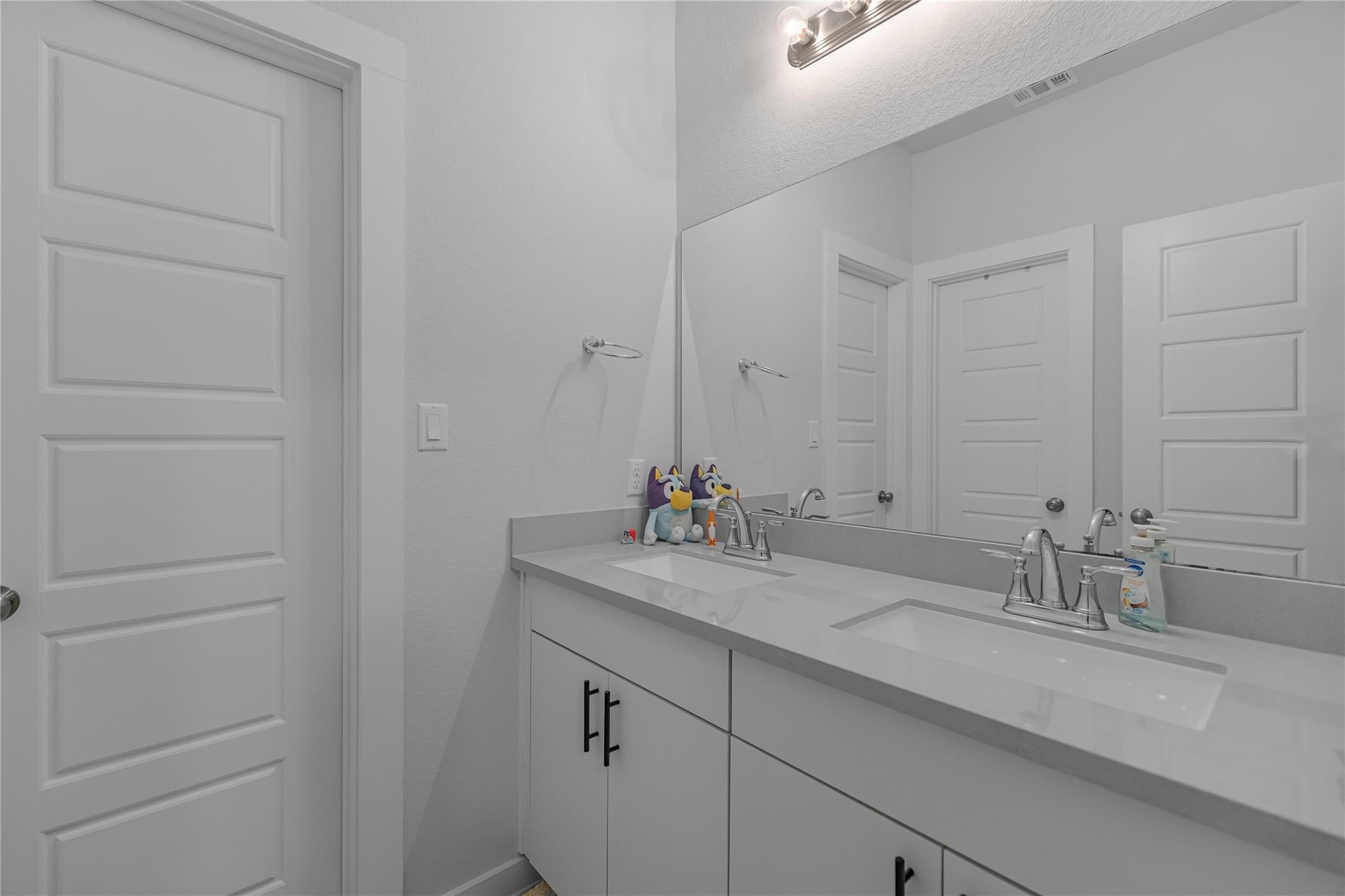 105 Salado Creek TRL
