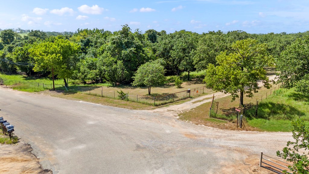 2474 W Goehmann Lane