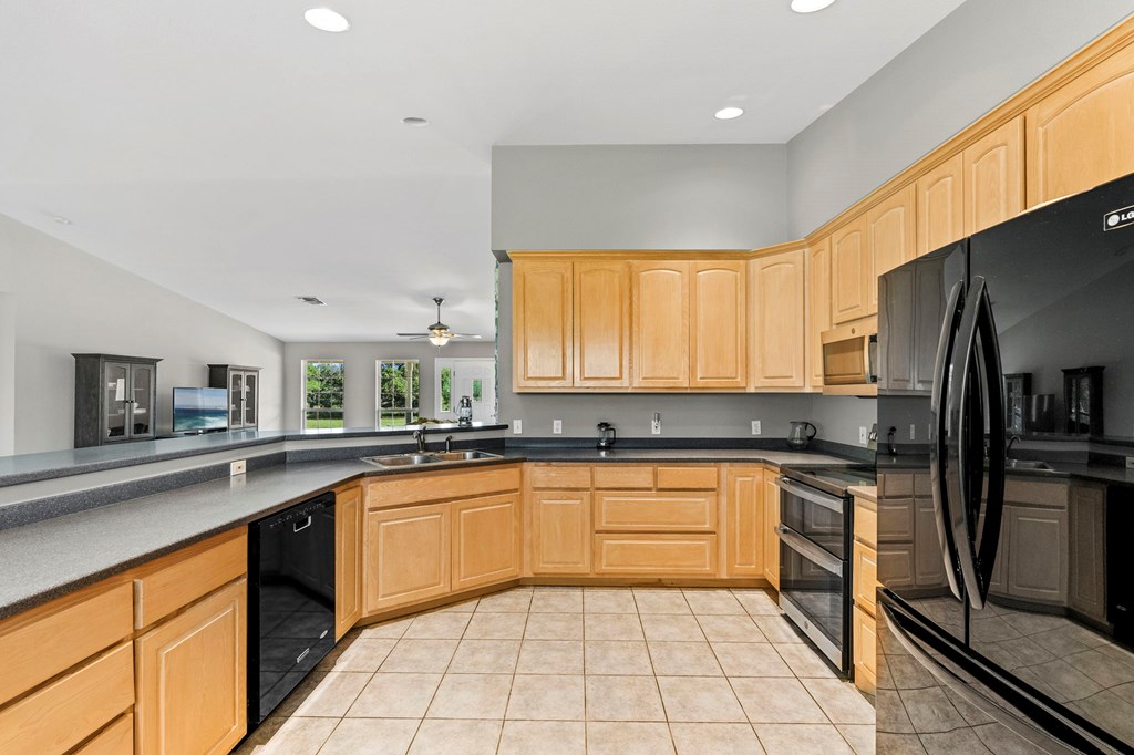 2474 W Goehmann Lane
