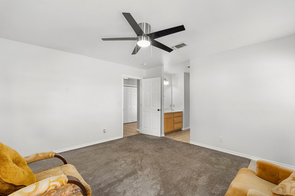 2474 W Goehmann Lane