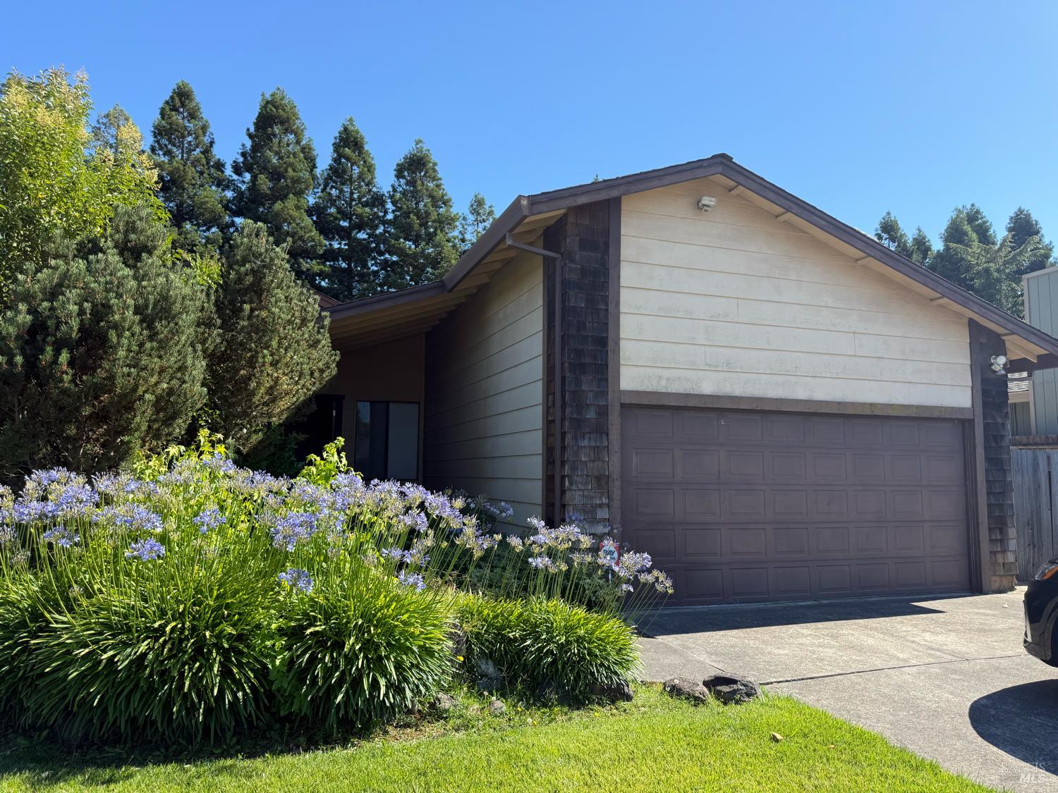 1812 Sansone Drive