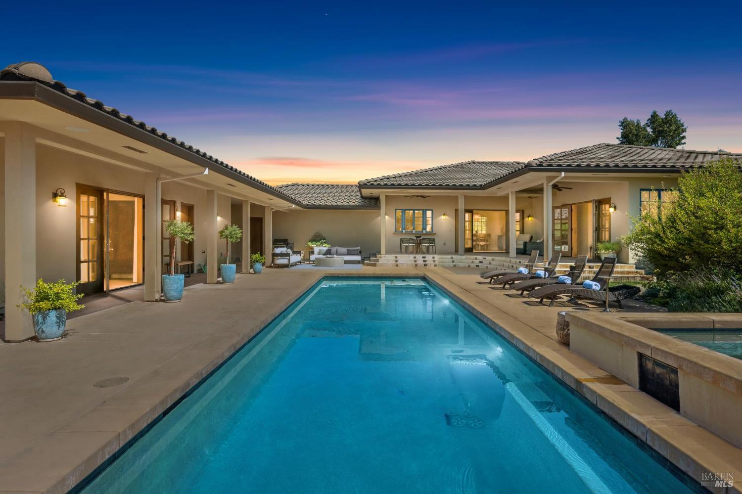 1057 Red Tail Road Healdsburg Ca 95448 325076943