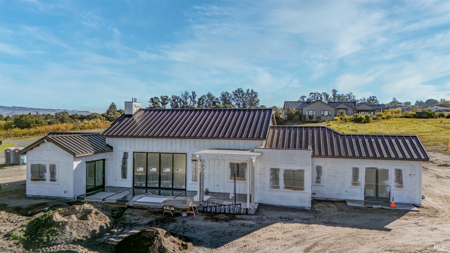 2183 Live Oak Farm Lane Petaluma Ca 94952 325087068