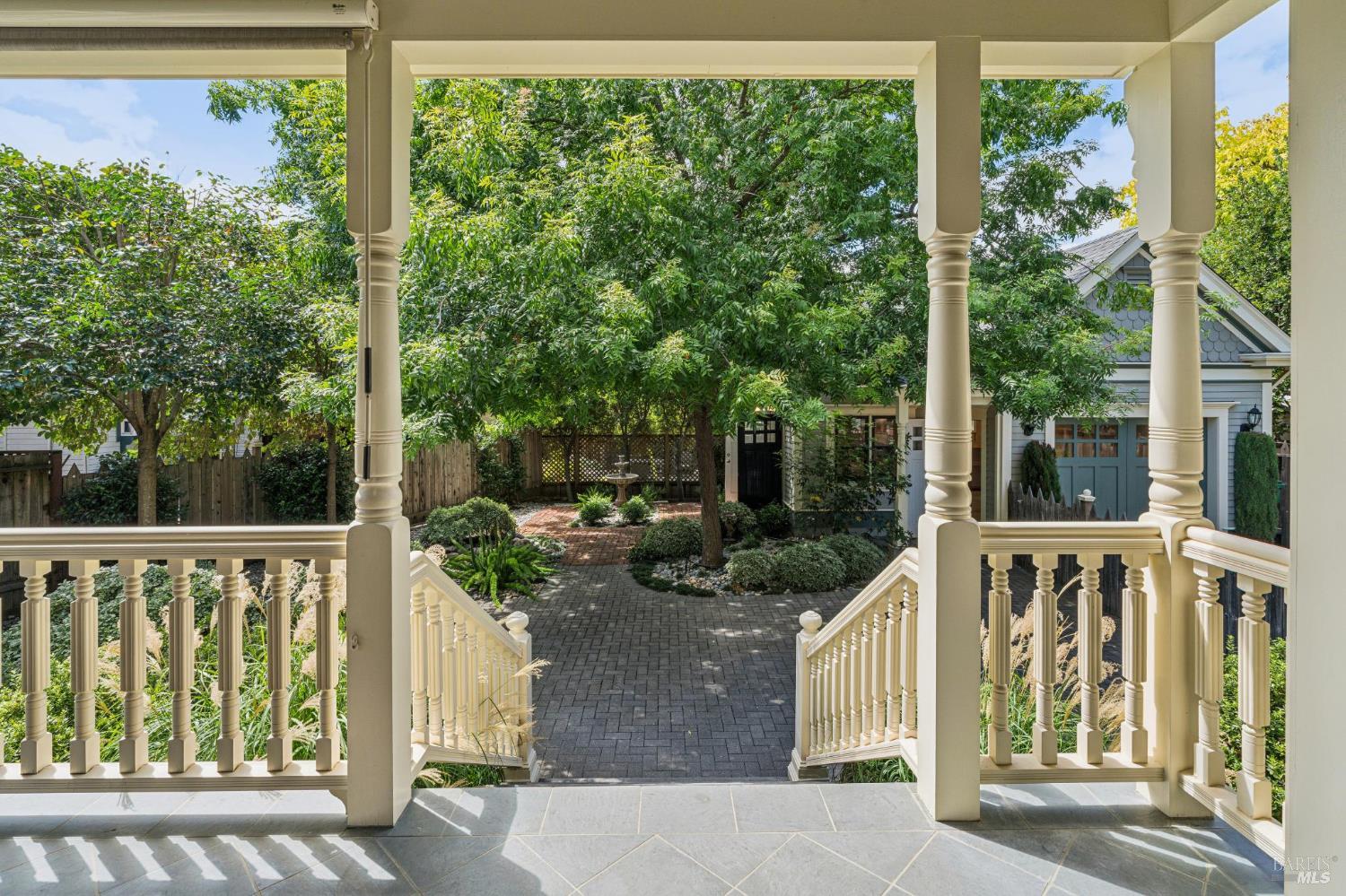 325 Fitch Street