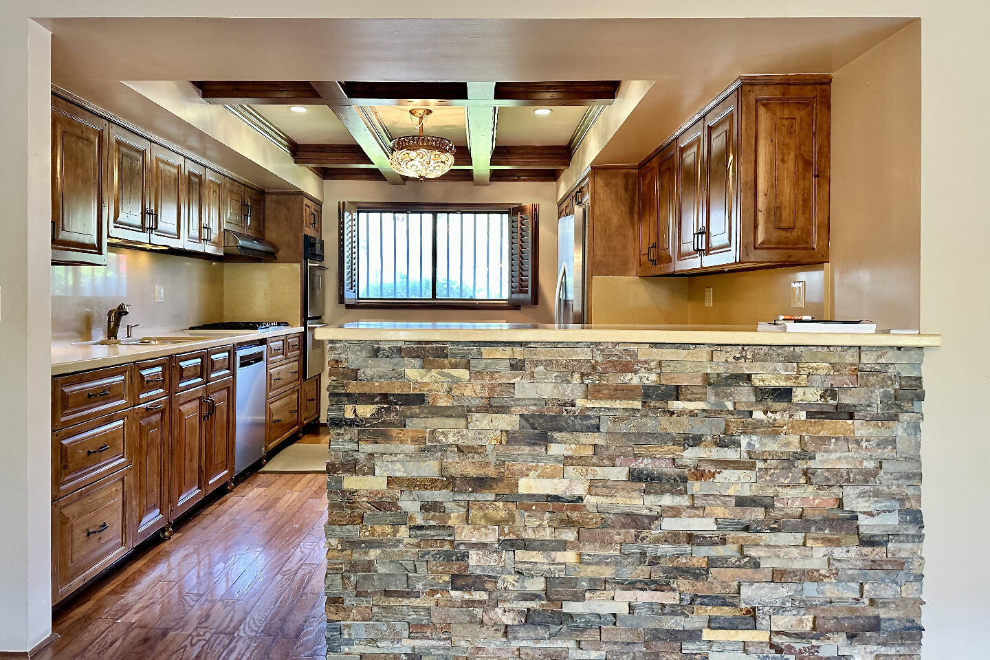 1040 S Sagebrush RD