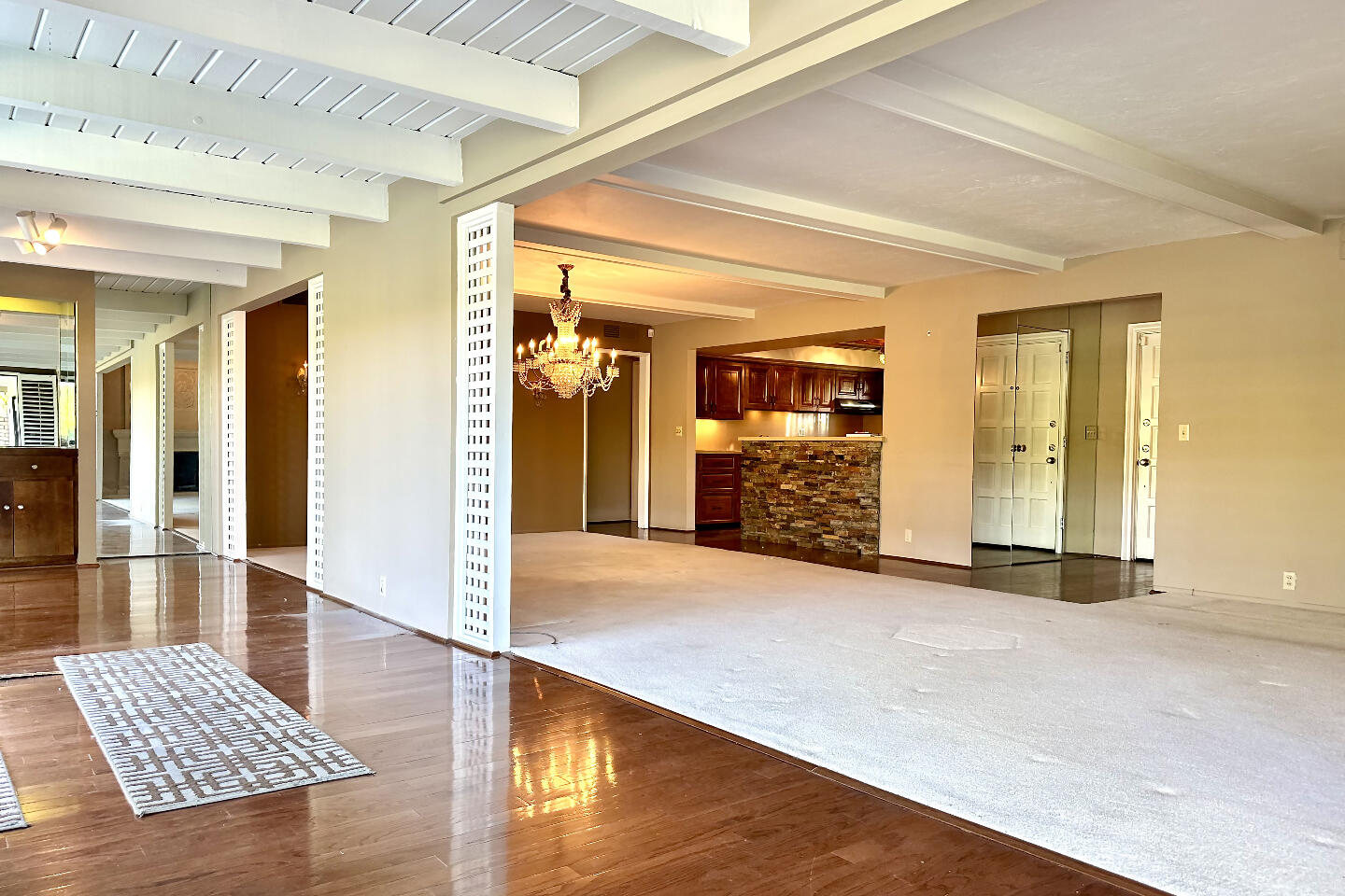1040 S Sagebrush RD