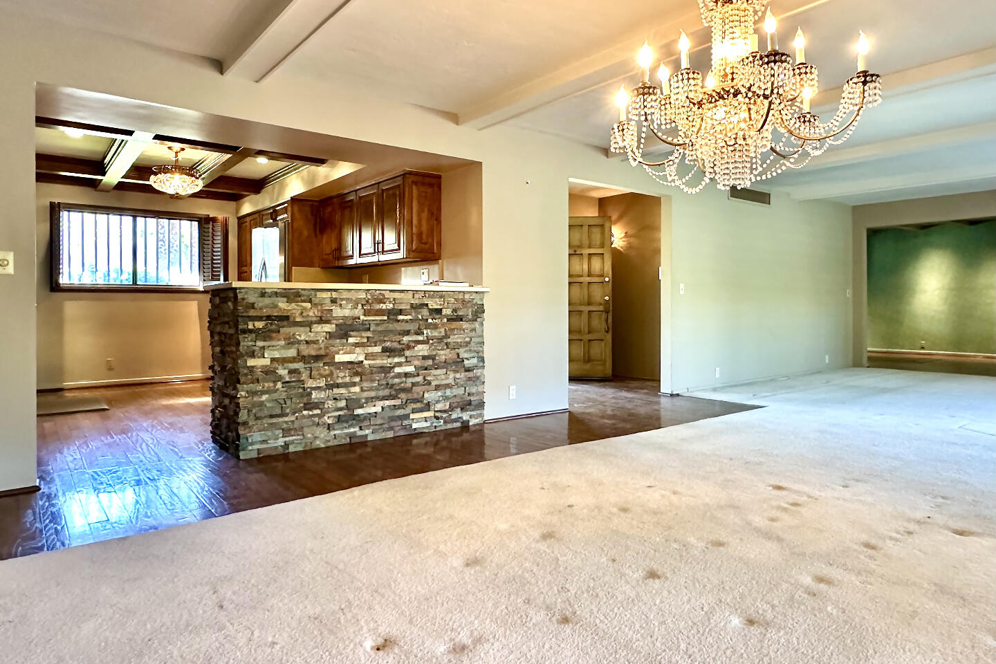 1040 S Sagebrush RD
