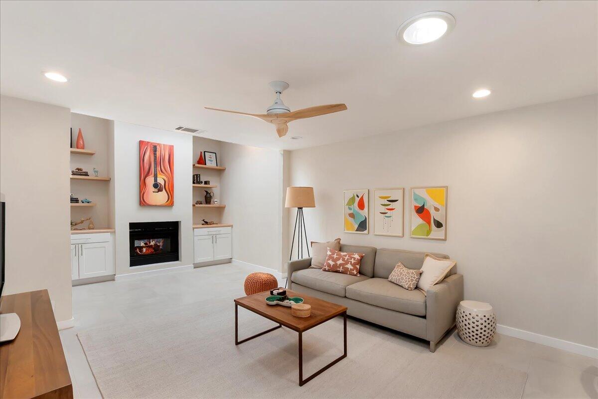 103 Conejo CIR