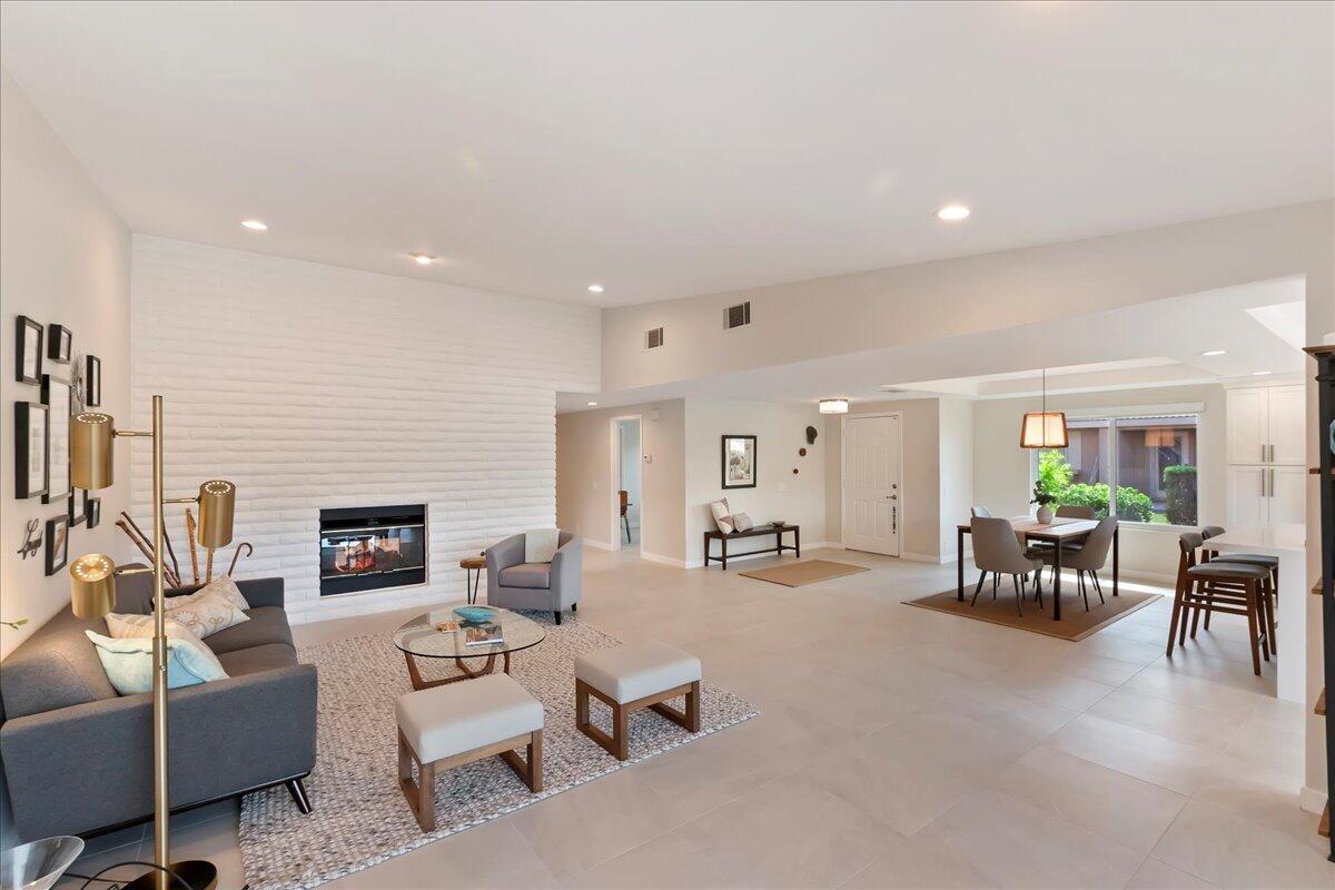 103 Conejo CIR