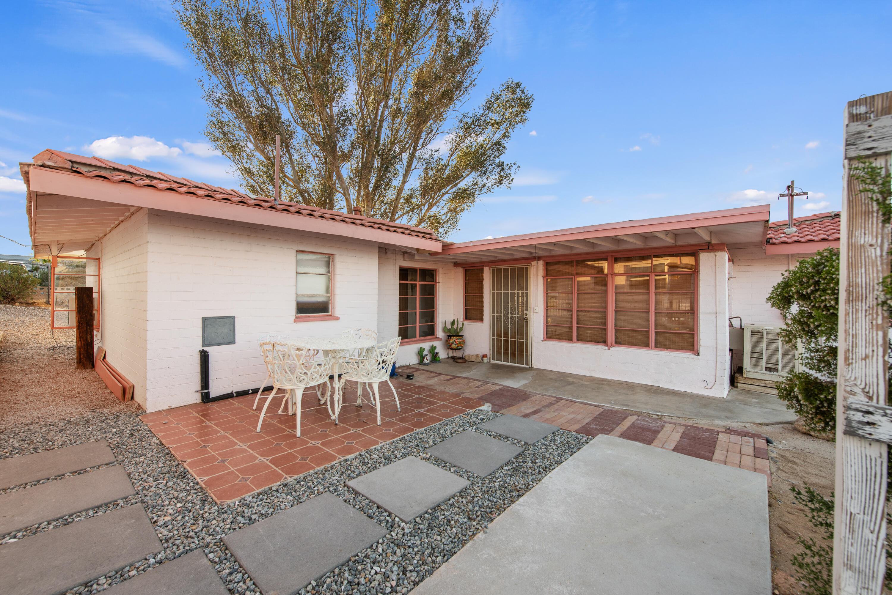 61815 Alta Vista DR