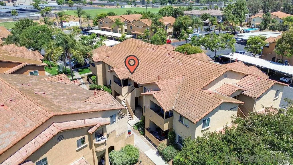 208 Woodland Pkwy Unit 212