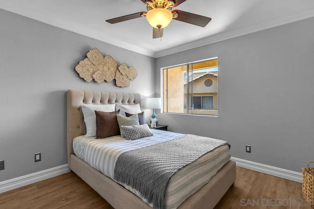 208 Woodland Pkwy Unit 212