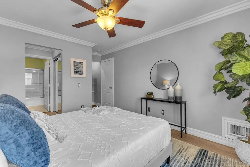 208 Woodland Pkwy Unit 212