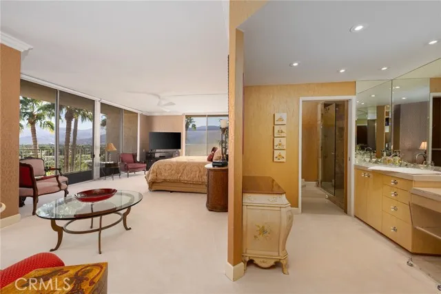 899 Island Drive Unit 703