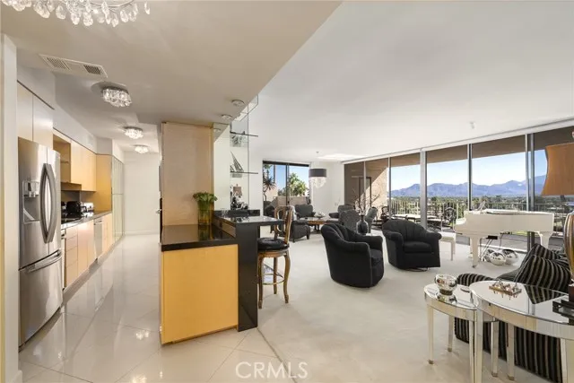 899 Island Drive Unit 703