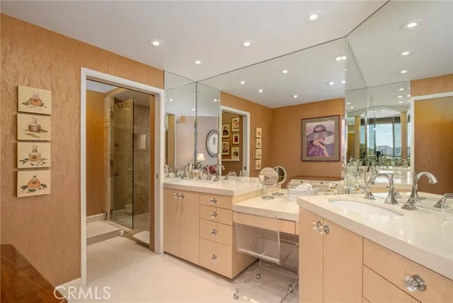 899 Island Drive Unit 703