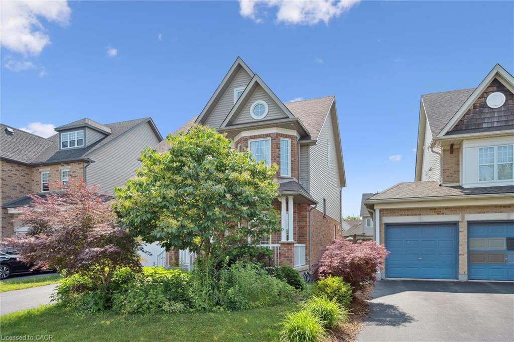 4 Holland Crescent