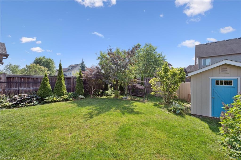 4 Holland Crescent