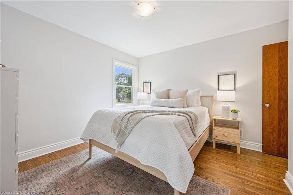 28 Summit Crescent