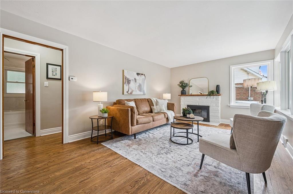 28 Summit Crescent