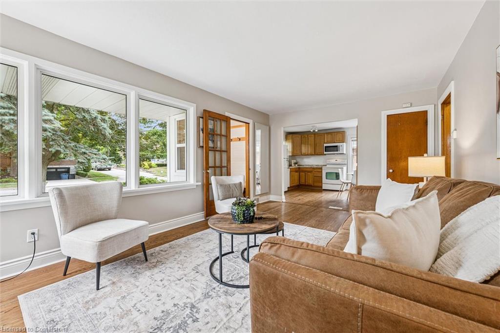 28 Summit Crescent