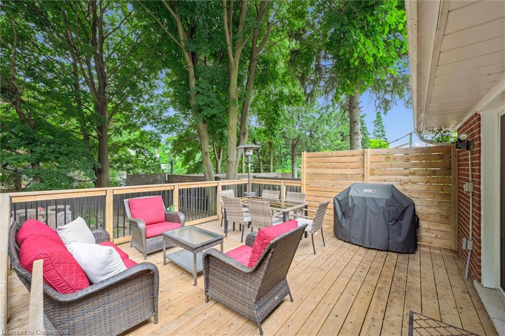 28 Summit Crescent