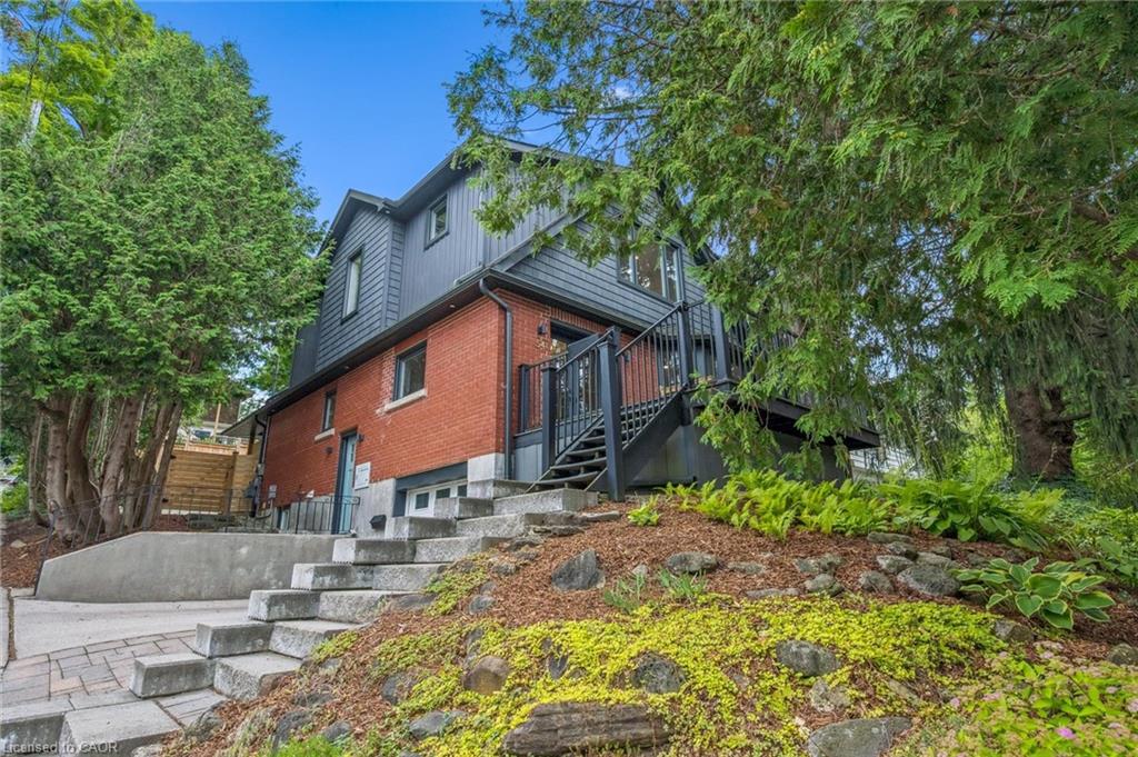 54 Forbes Avenue