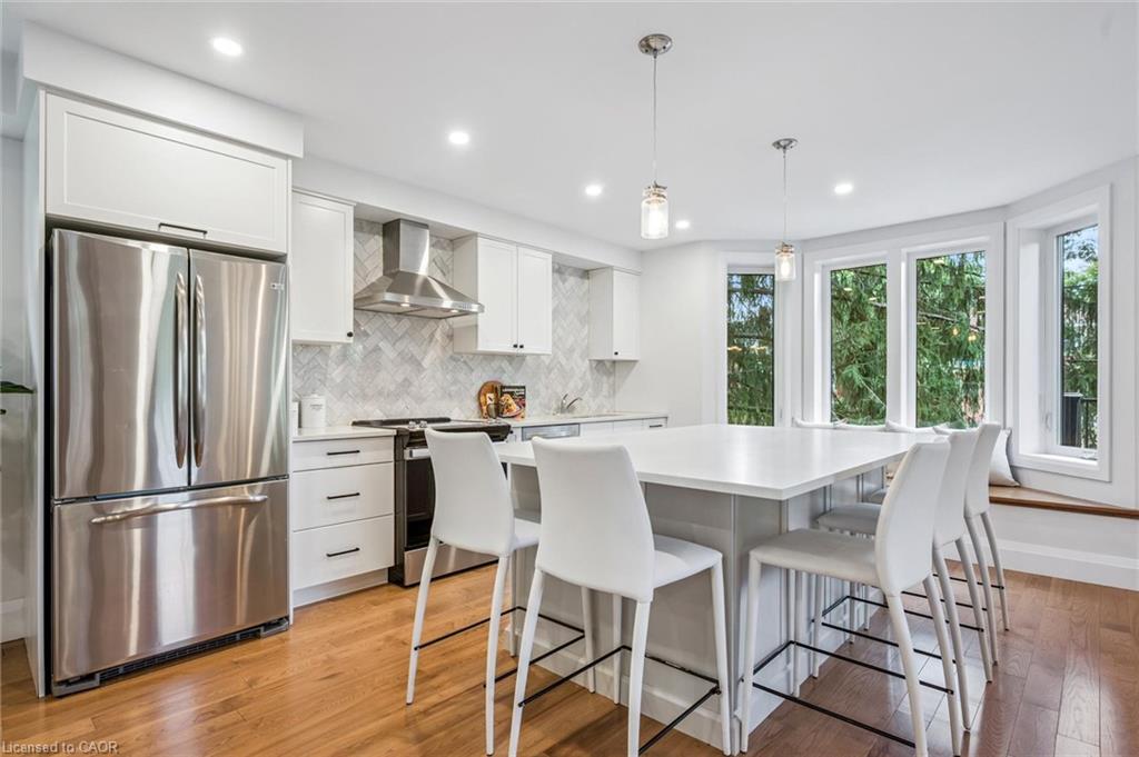 54 Forbes Avenue