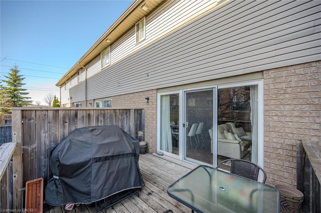 4-361 Arkell Road Unit: 4