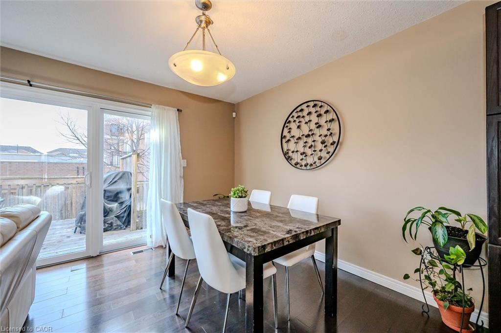 4-361 Arkell Road Unit: 4