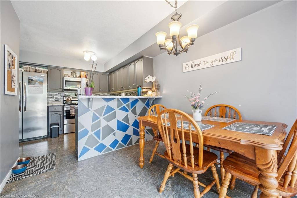 86 Swift Crescent