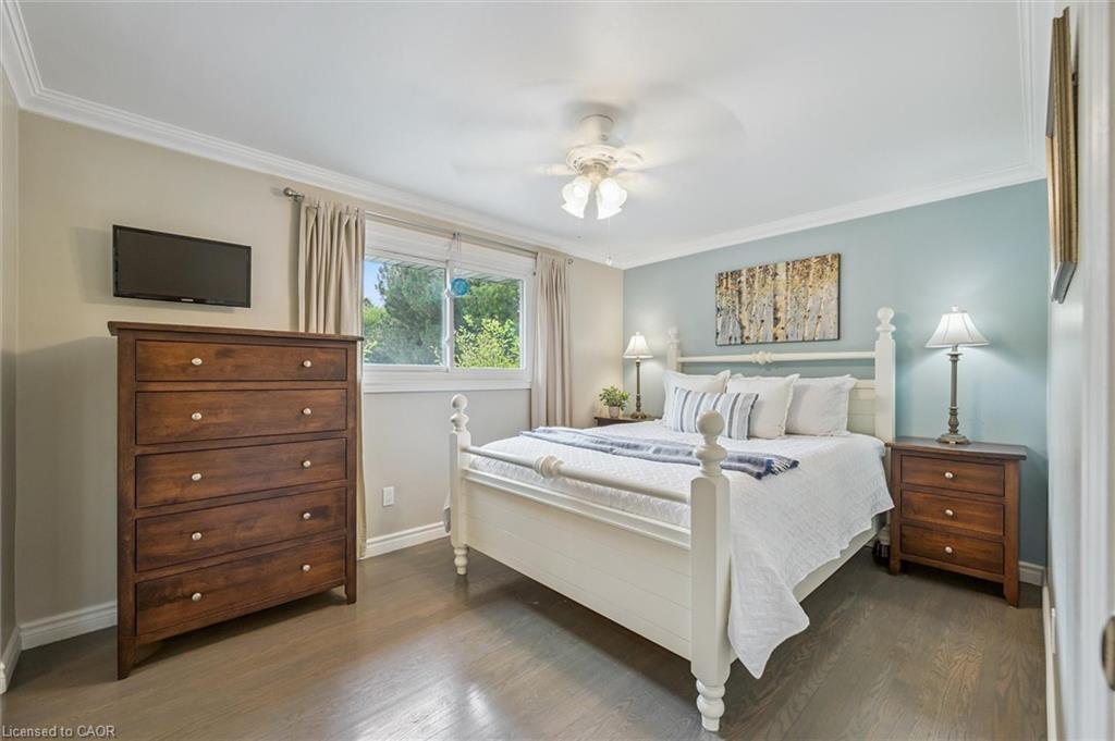 4 Carnaby Crescent
