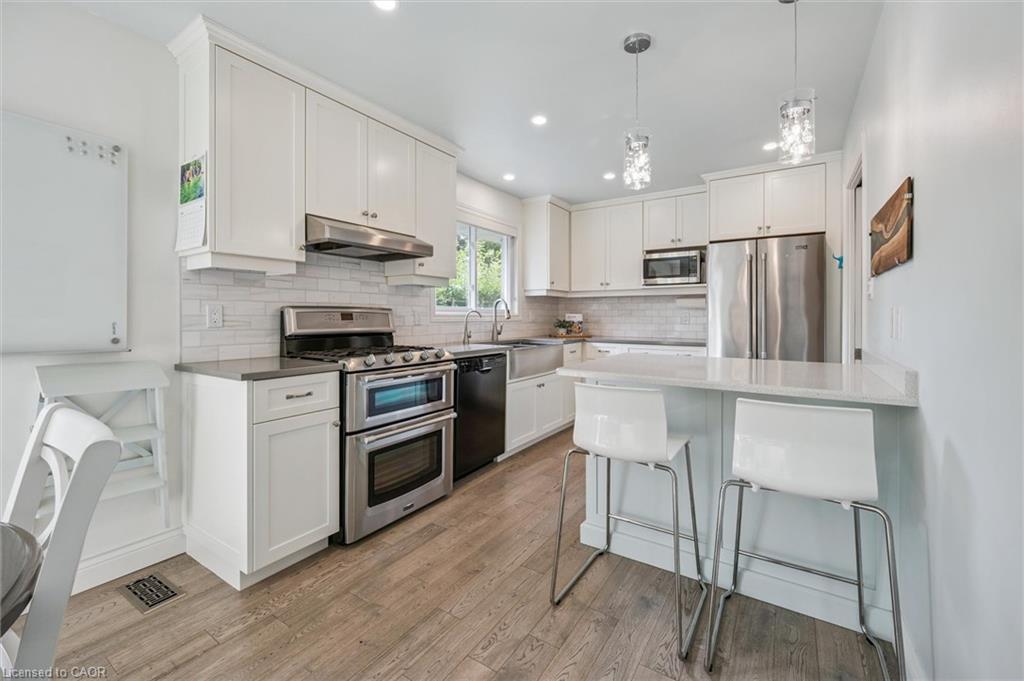 4 Carnaby Crescent