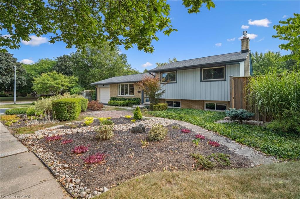 4 Carnaby Crescent