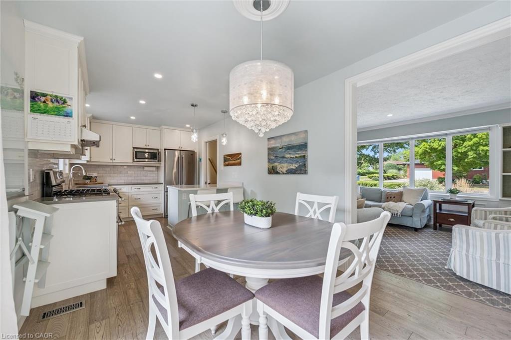 4 Carnaby Crescent