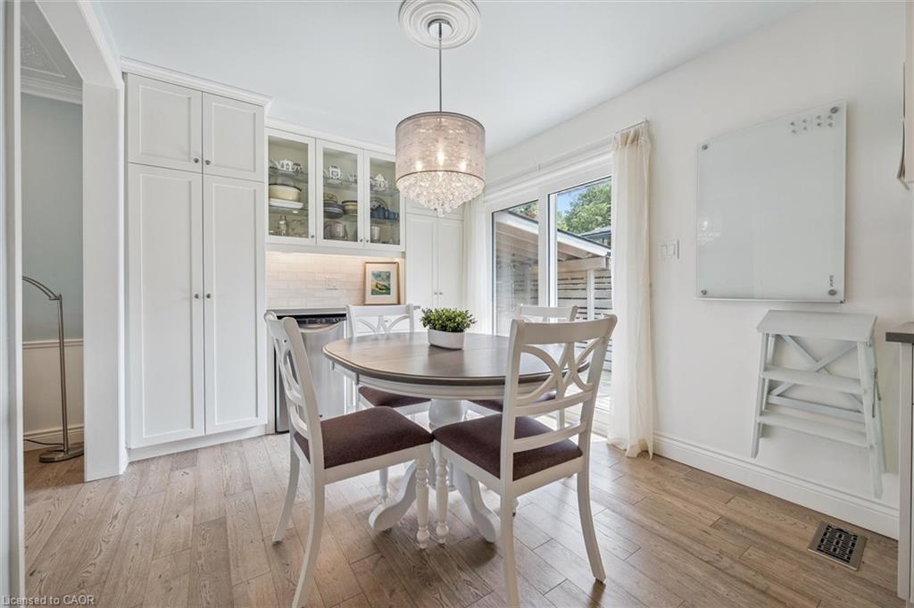 4 Carnaby Crescent
