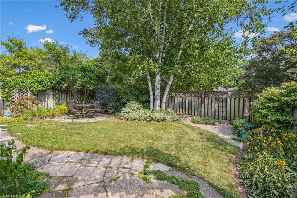 4 Carnaby Crescent