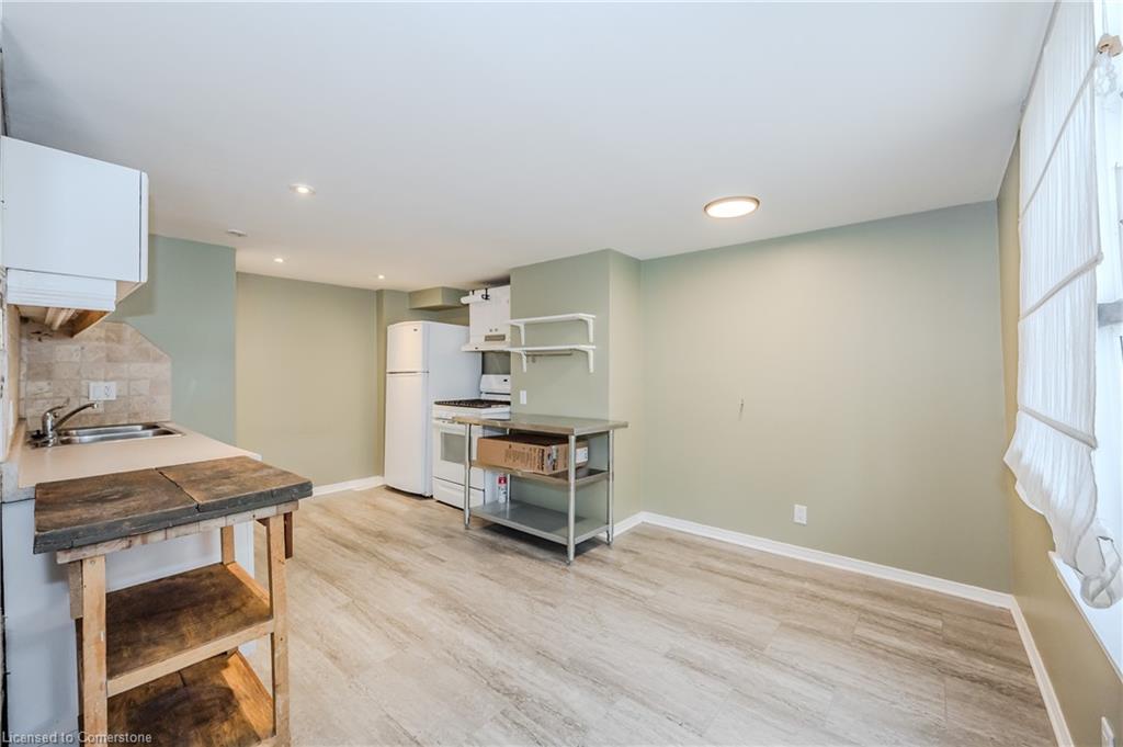 93 Essex Street Unit: Front Unit