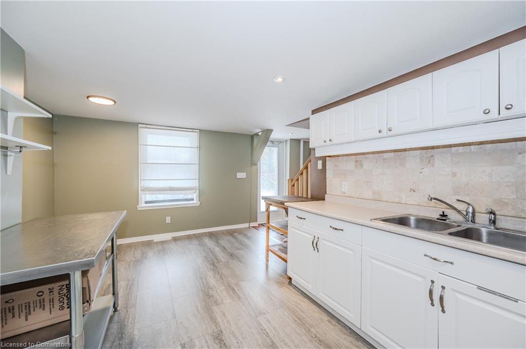 93 Essex Street Unit: Front Unit