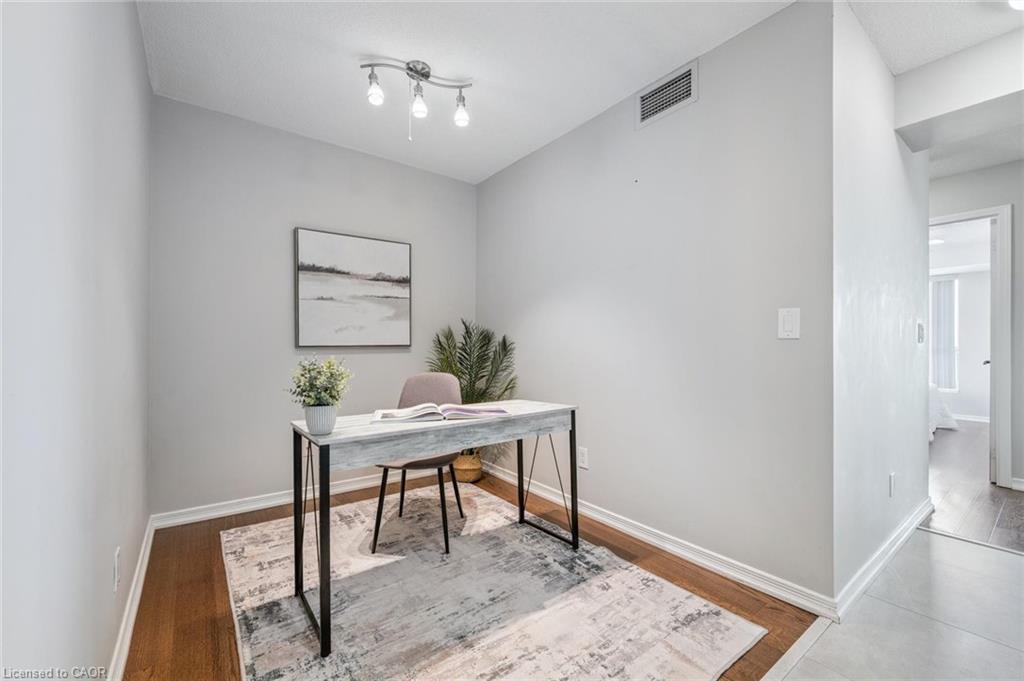 1710-4889 Kimbermount Avenue Unit: 1710