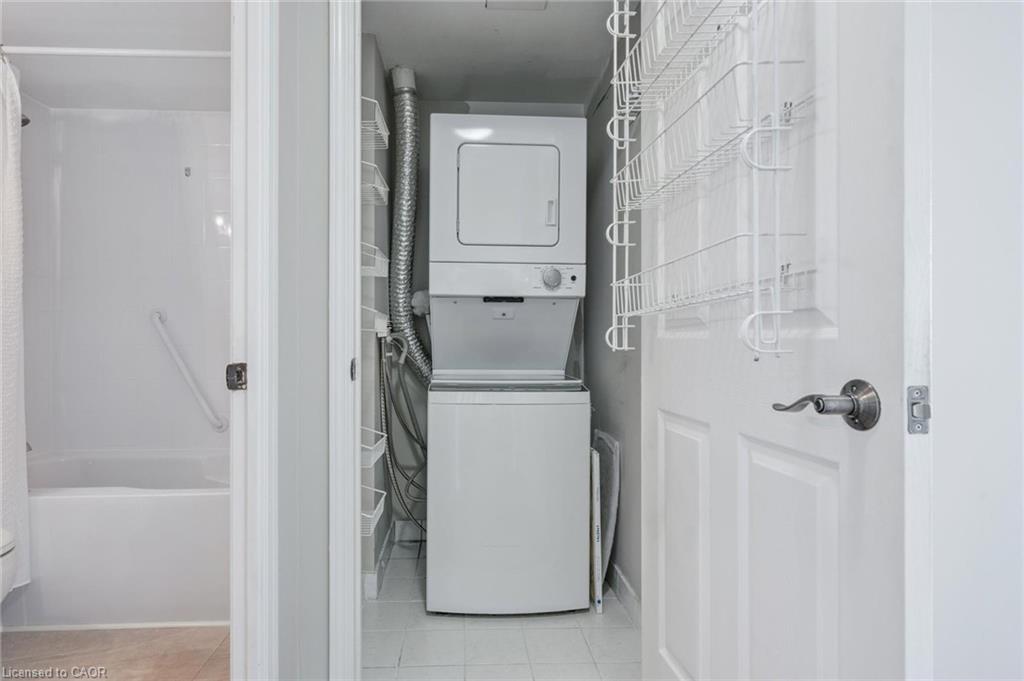 1710-4889 Kimbermount Avenue Unit: 1710