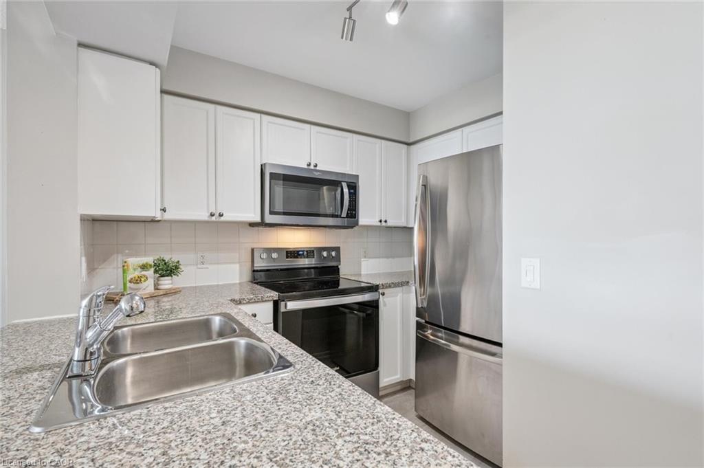 1710-4889 Kimbermount Avenue Unit: 1710