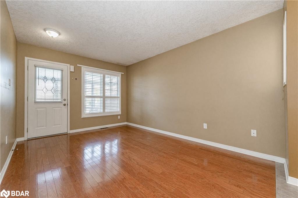4 Bronwyn Place