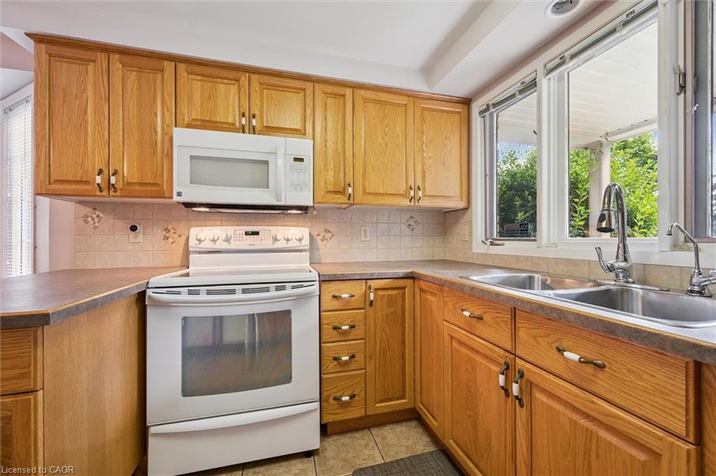 15 Jodi Place