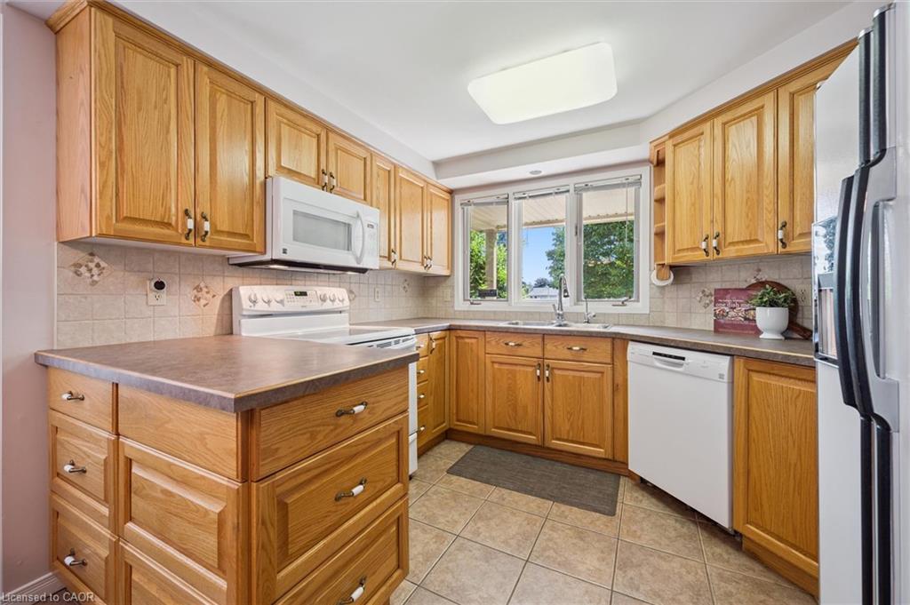 15 Jodi Place