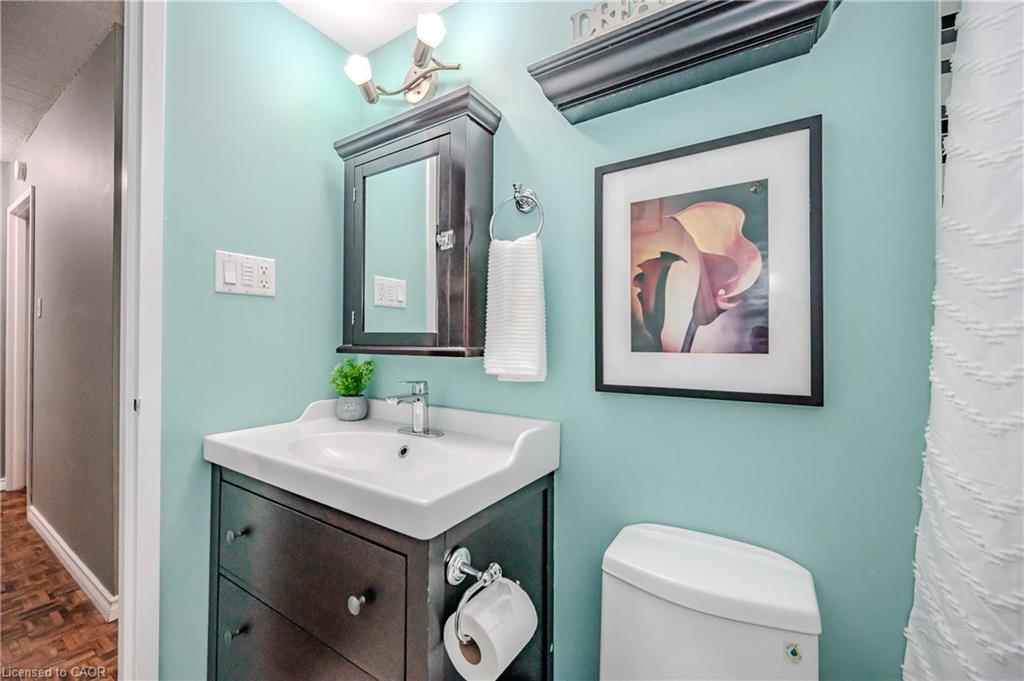 511-105 Conroy Crescent Unit: 511