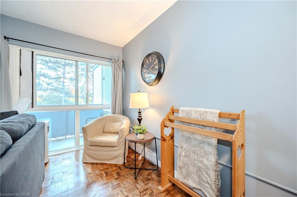 511-105 Conroy Crescent Unit: 511