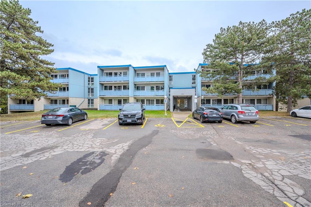 511-105 Conroy Crescent Unit: 511